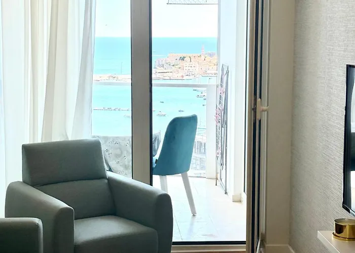 Luxury Penthouse In Tre Canne Complex