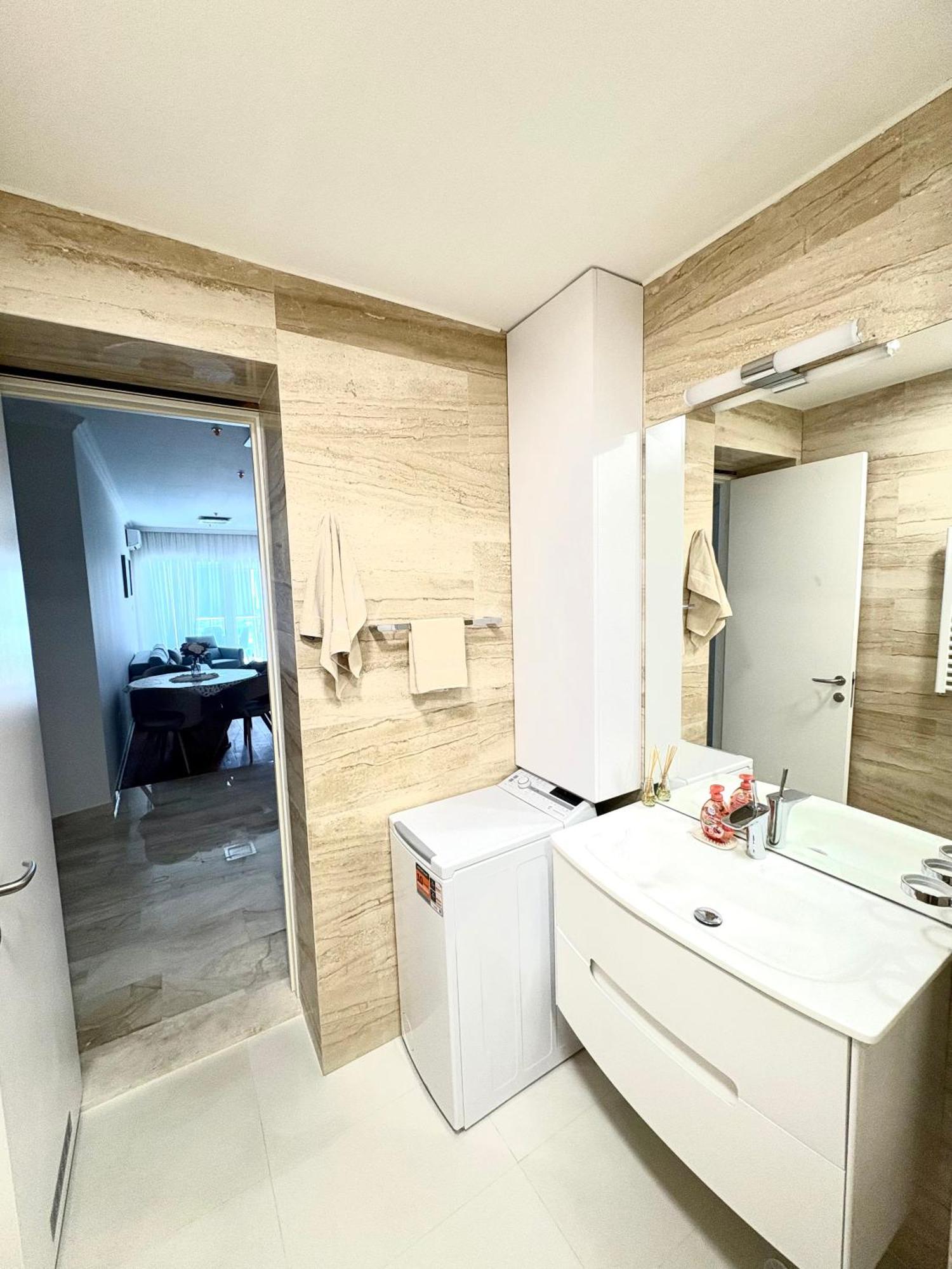 Luxury Penthouse In Tre Canne Complex Budva