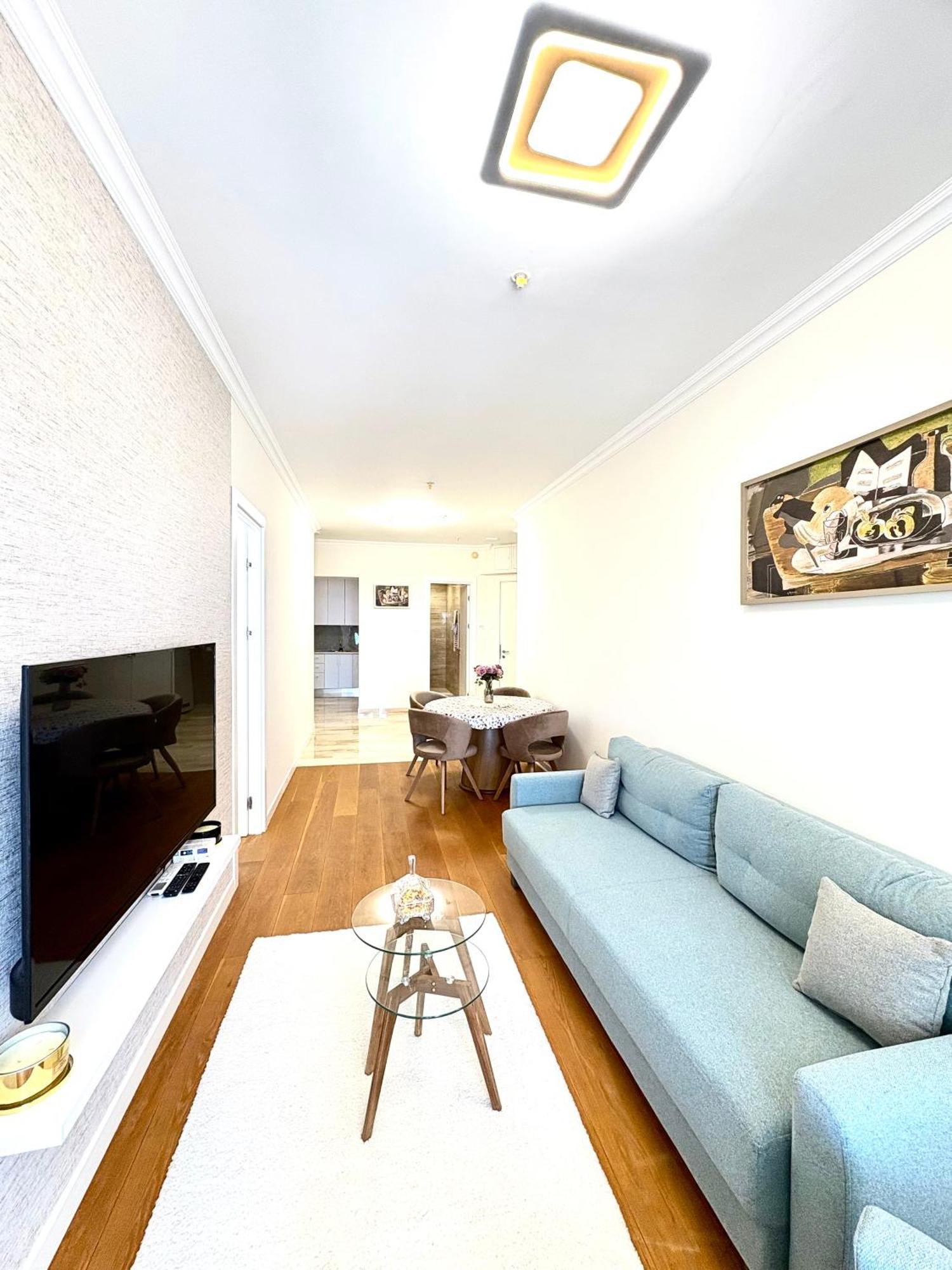 Luxury Penthouse In Tre Canne Complex Lägenhet *