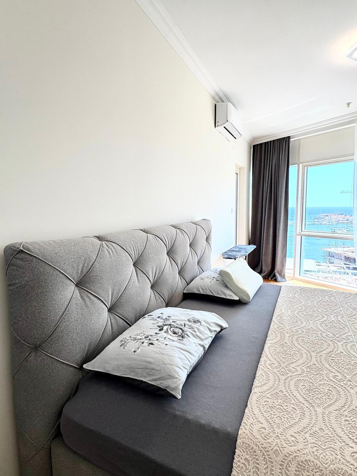 Luxury Penthouse In Tre Canne Complex *